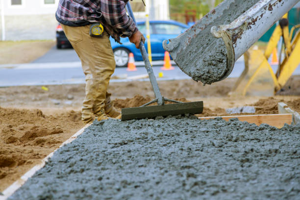 Best Concrete Driveway Installation  in Nahunta, GA